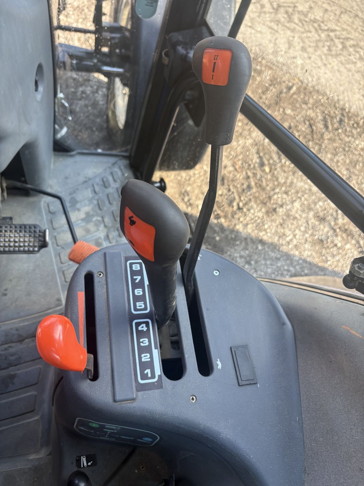 Traktor typu New Holland TS115, Gebrauchtmaschine w Pischelsdorf am Engelbach (Zdjęcie 10)