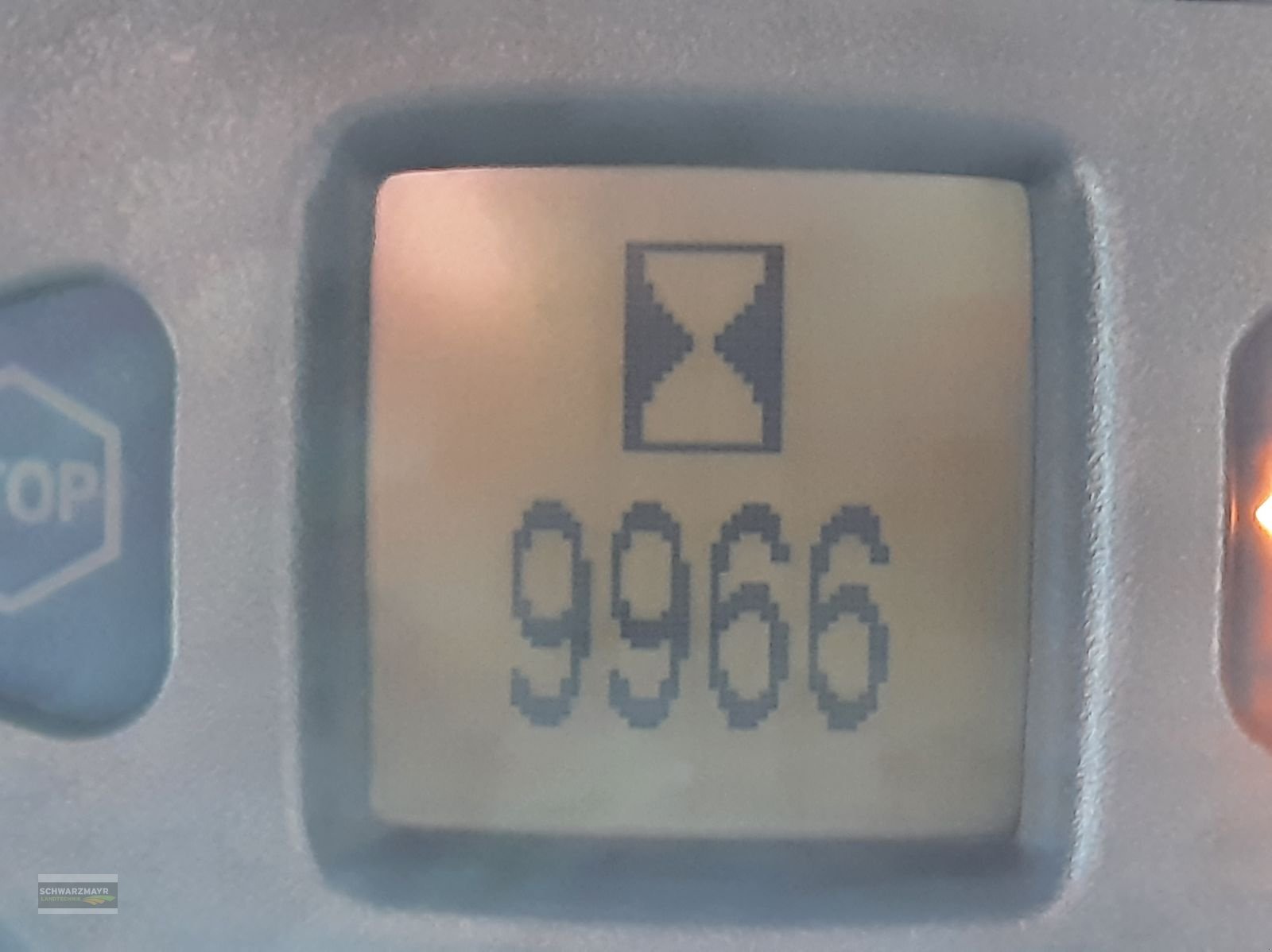 Traktor des Typs New Holland TS115A, Gebrauchtmaschine in Gampern (Bild 17)