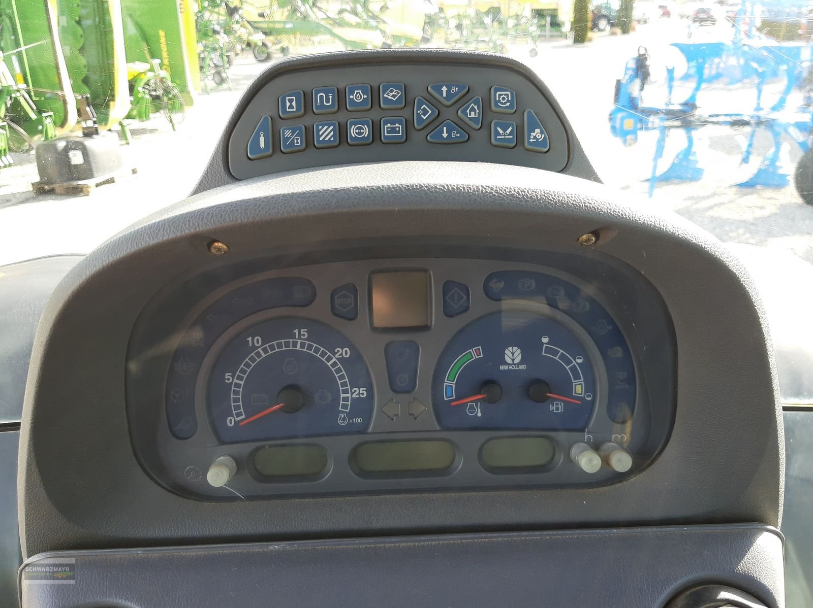 Traktor des Typs New Holland TS115A, Gebrauchtmaschine in Gampern (Bild 18)