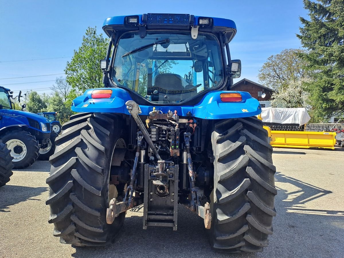 Traktor des Typs New Holland TS135A, Gebrauchtmaschine in Burgkirchen (Bild 8)