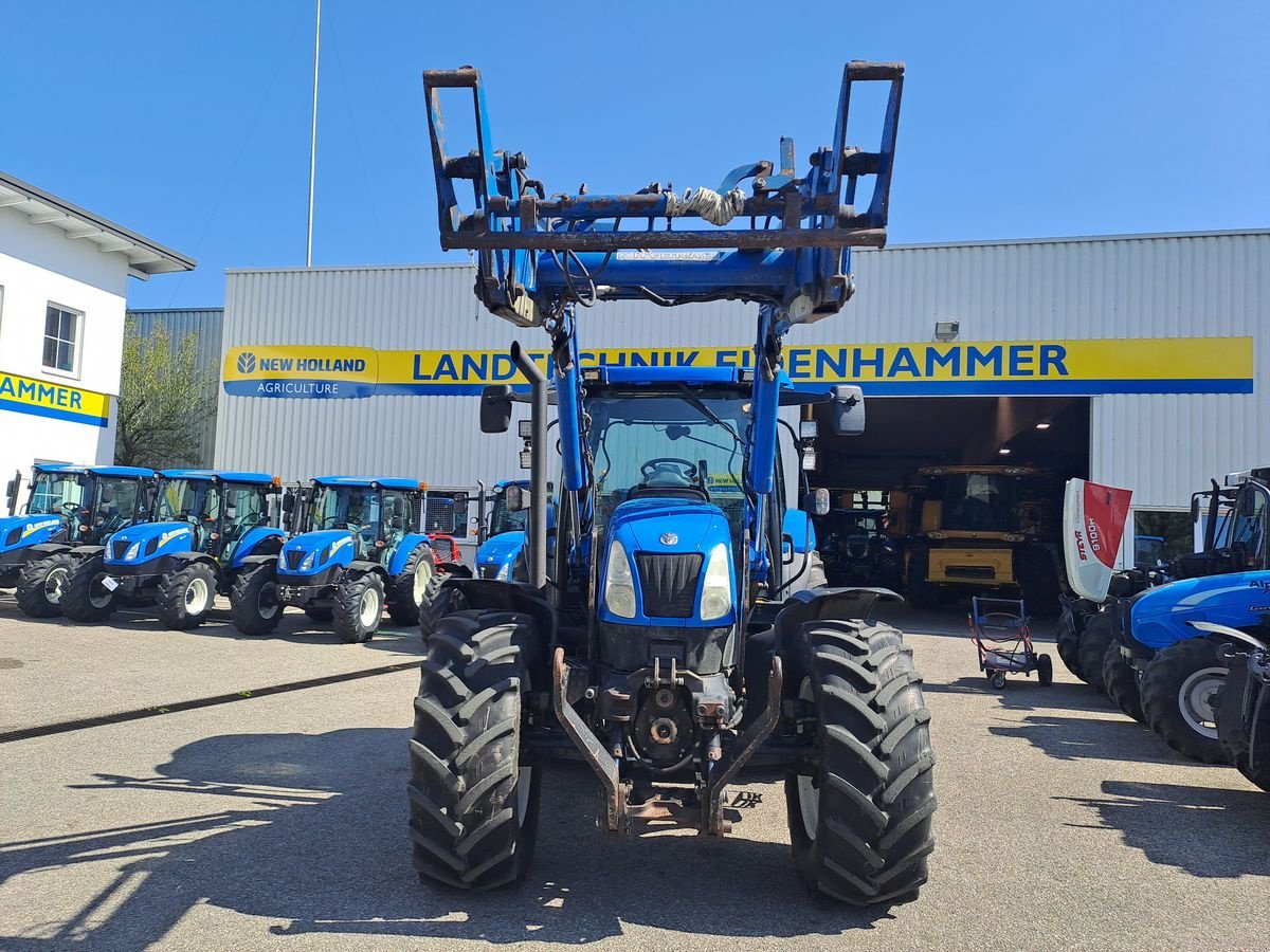 Traktor typu New Holland TS135A, Gebrauchtmaschine w Burgkirchen (Zdjęcie 3)