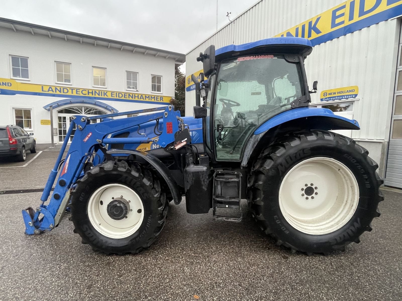 Traktor tipa New Holland TS135A, Gebrauchtmaschine u Burgkirchen (Slika 5)