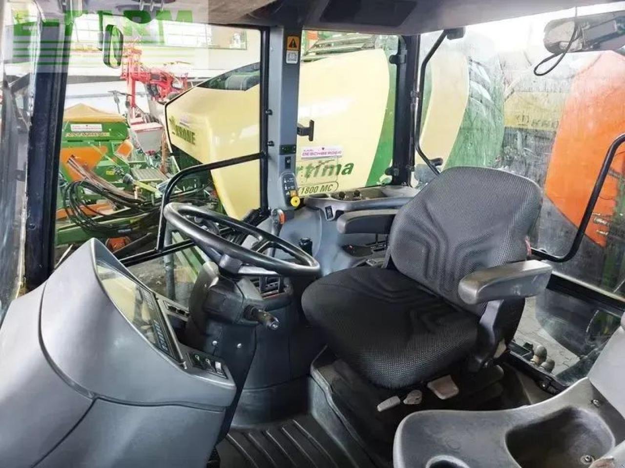 Traktor des Typs New Holland ts90, Gebrauchtmaschine in SANKT MARIENKIRCHEN BEI SCHÄRDING (Bild 9)