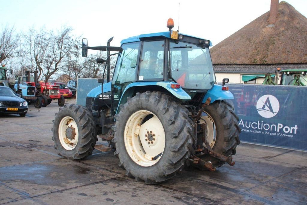 Traktor typu New Holland TS90, Gebrauchtmaschine w Antwerpen (Zdjęcie 3)