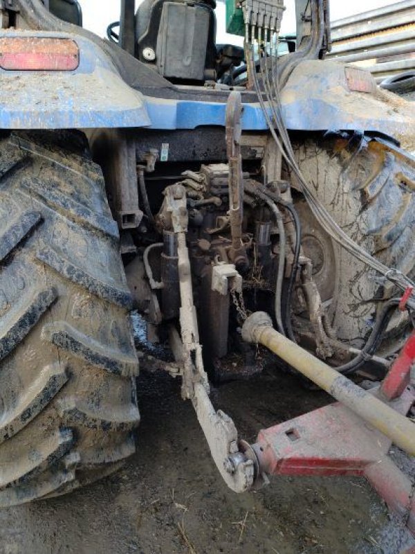 Traktor des Typs New Holland TSA 125, Gebrauchtmaschine in CHAMPLECY (Bild 9)