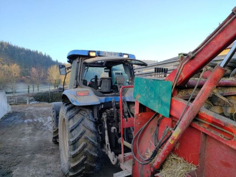 Traktor des Typs New Holland TSA 125, Gebrauchtmaschine in CHAMPLECY (Bild 10)