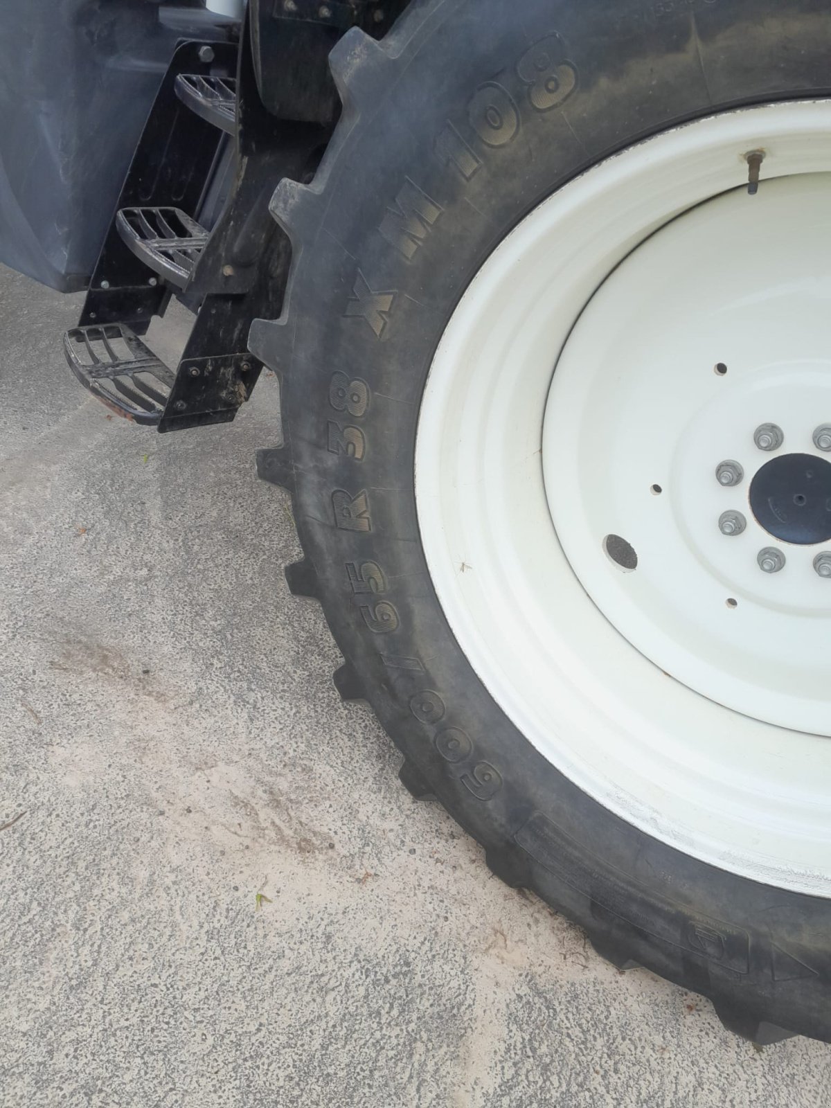 Traktor des Typs New Holland TSA 125, Gebrauchtmaschine in Creglingen (Bild 7)