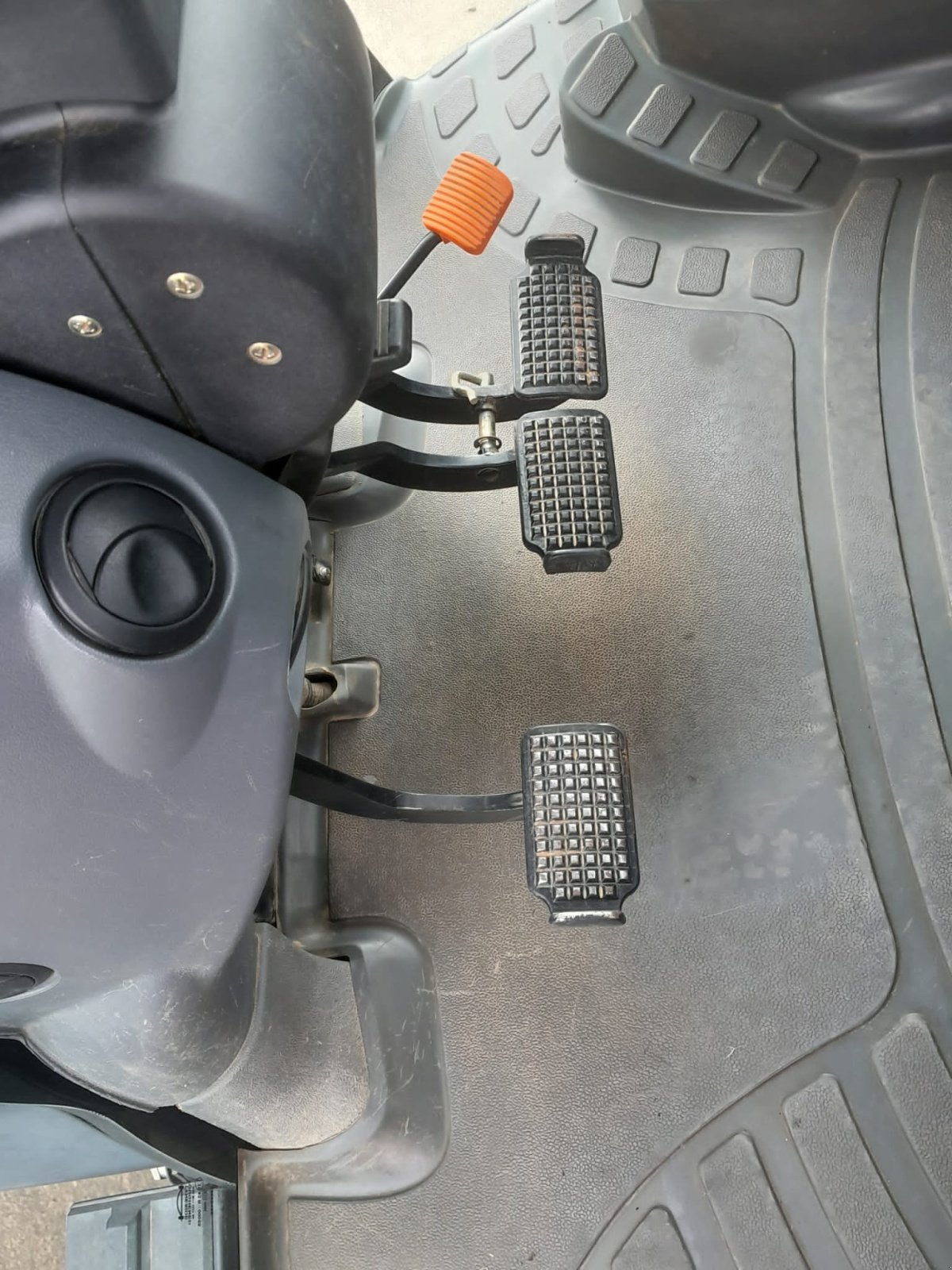 Traktor des Typs New Holland TSA 125, Gebrauchtmaschine in Creglingen (Bild 11)