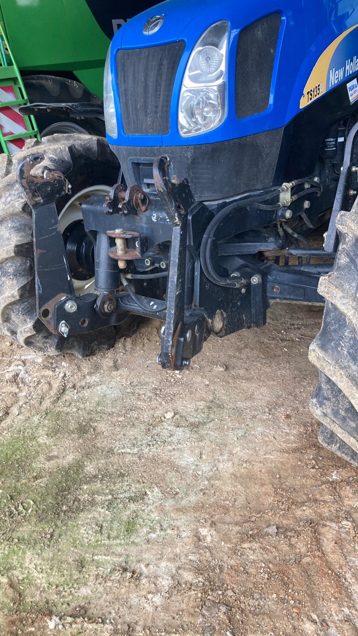 Traktor tipa New Holland TSA 135, Gebrauchtmaschine u CORMENON (Slika 11)