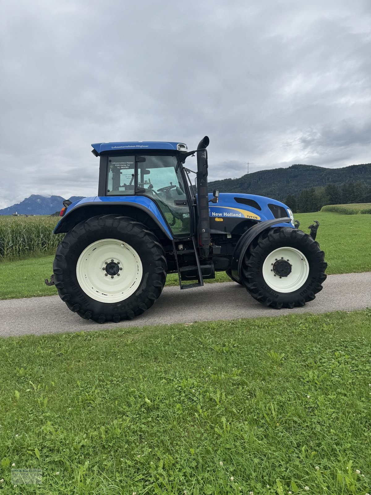 Traktor типа New Holland TV-T 170 Auto Command, Gebrauchtmaschine в Ainring (Фотография 4)