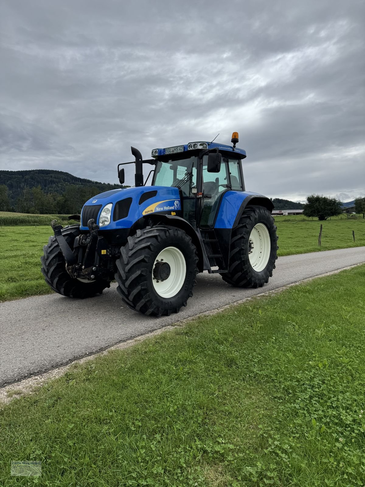 Traktor типа New Holland TV-T 170 Auto Command, Gebrauchtmaschine в Ainring (Фотография 1)