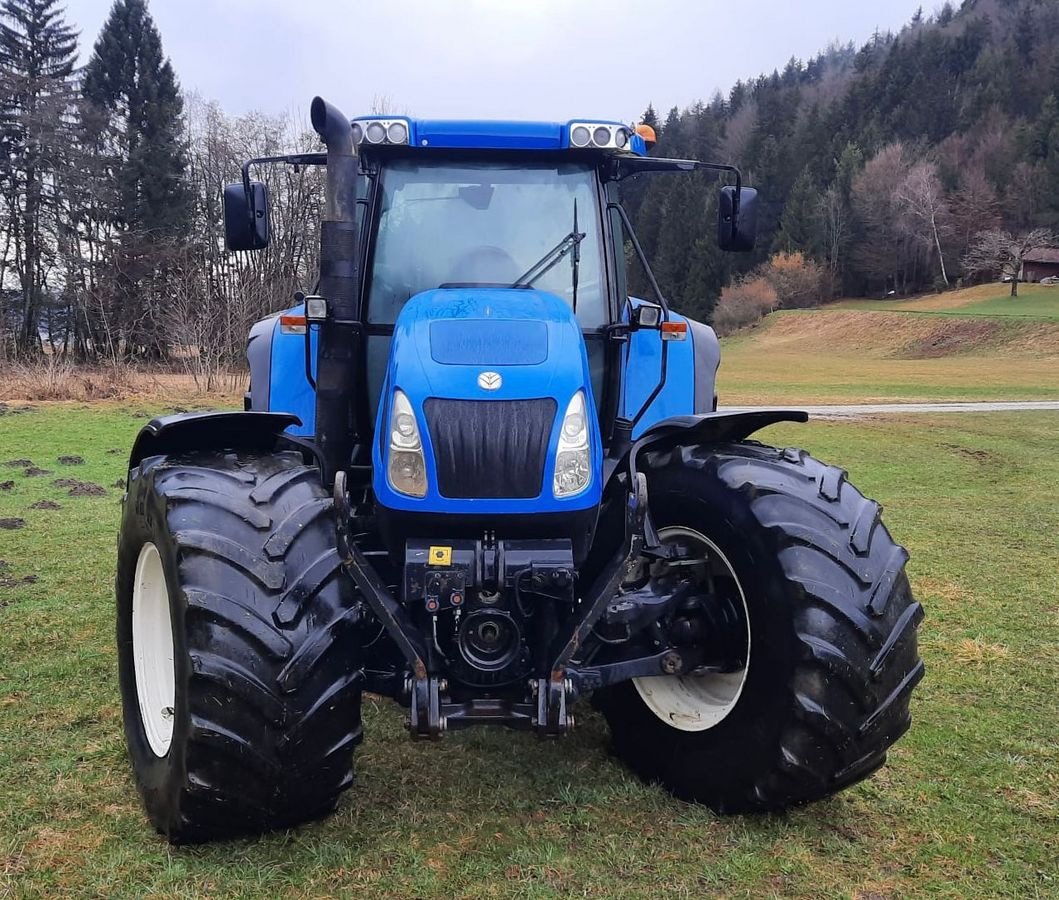 Traktor of the type New Holland TV-T 195 Auto Command, Gebrauchtmaschine in Feldkirchen (Picture 1)