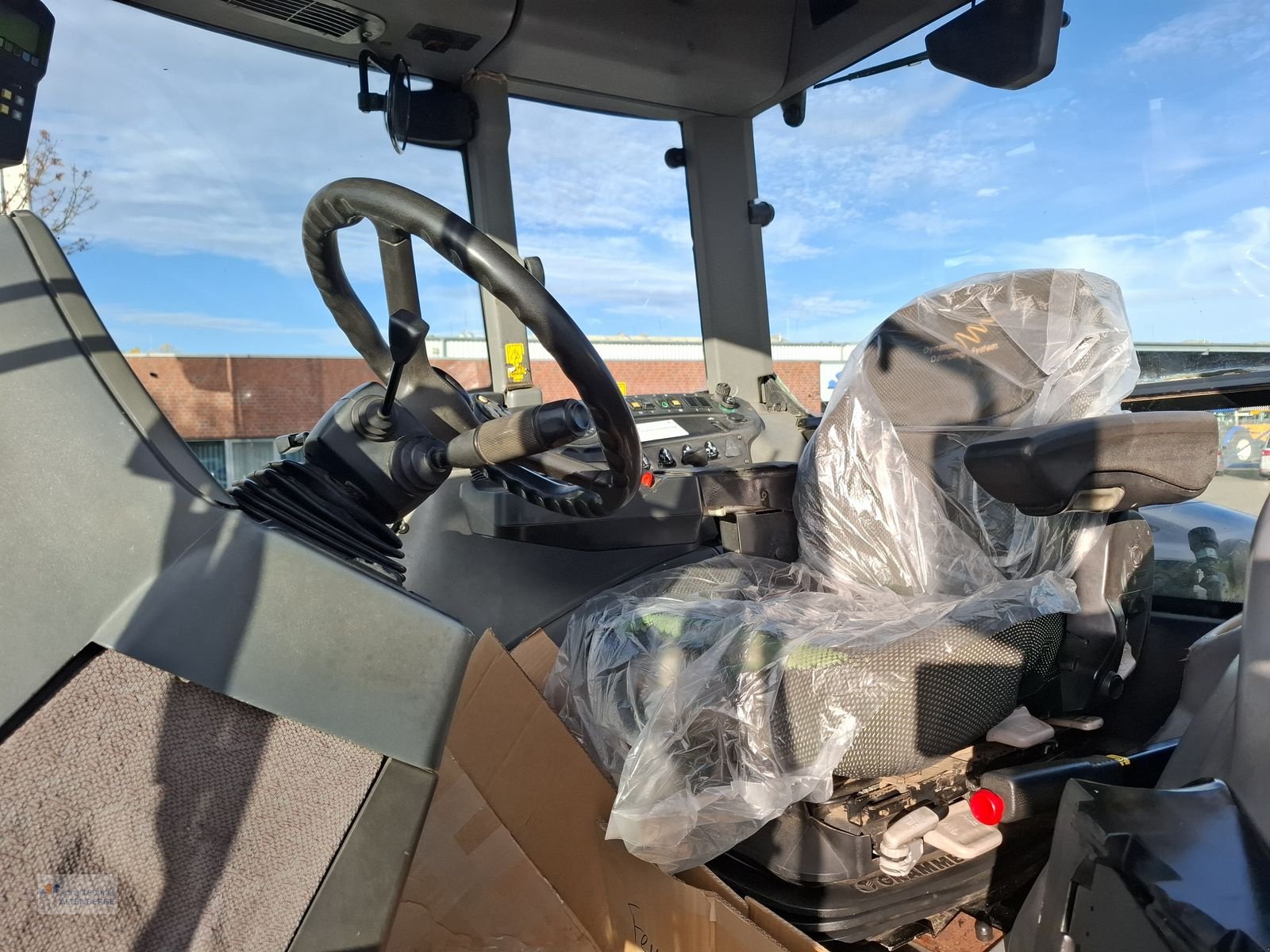 Traktor of the type New Holland TVT 145, Gebrauchtmaschine in Altenberge (Picture 12)