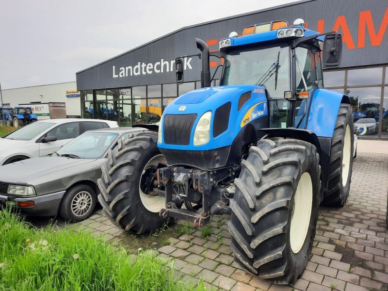 Traktor от тип New Holland TVT 190, Gebrauchtmaschine в Burgkirchen (Снимка 1)