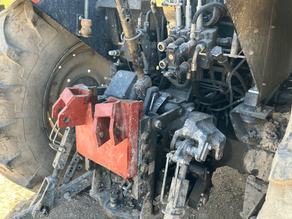 Traktor des Typs Oleo Mac TRACTEUR MAC CORMICK MC 115, Gebrauchtmaschine in AUTUN (Bild 7)