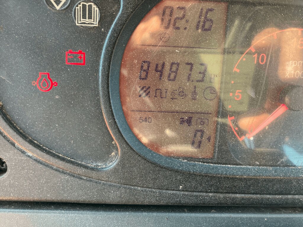 Traktor des Typs Oleo Mac TRACTEUR MAC CORMICK MC 115, Gebrauchtmaschine in AUTUN (Bild 5)