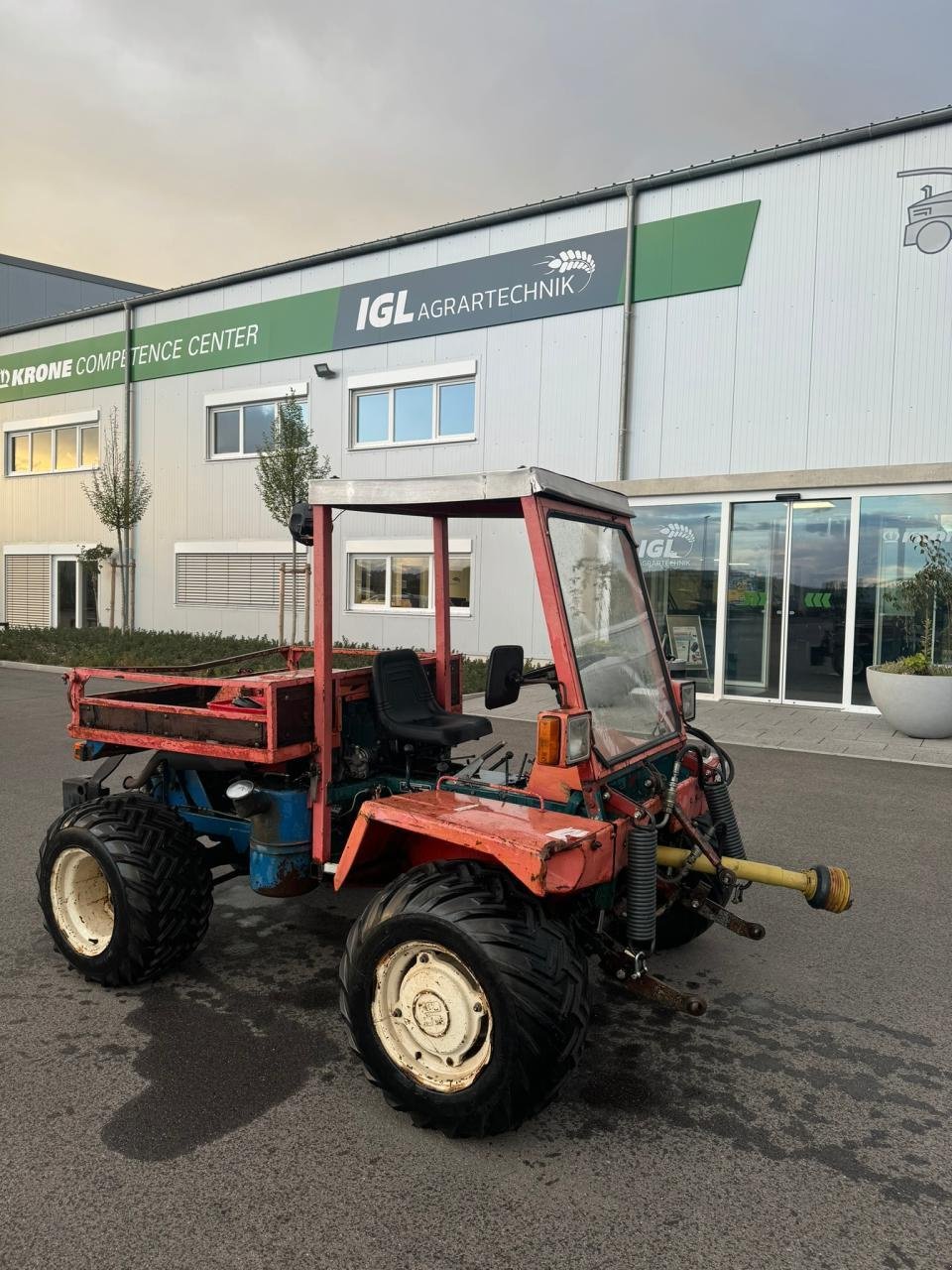 Traktor типа Reform Metrac 3000, Gebrauchtmaschine в Nabburg (Фотография 1)