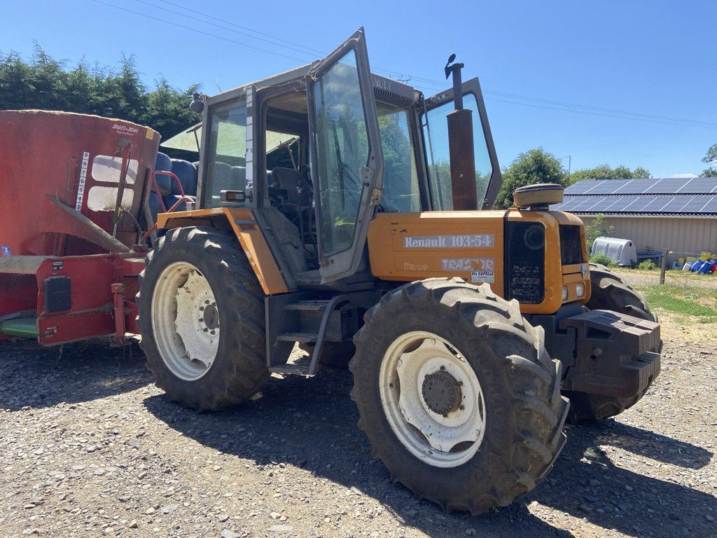 Traktor типа Renault 103-54 TRACFOR, Gebrauchtmaschine в YTRAC (Фотография 2)