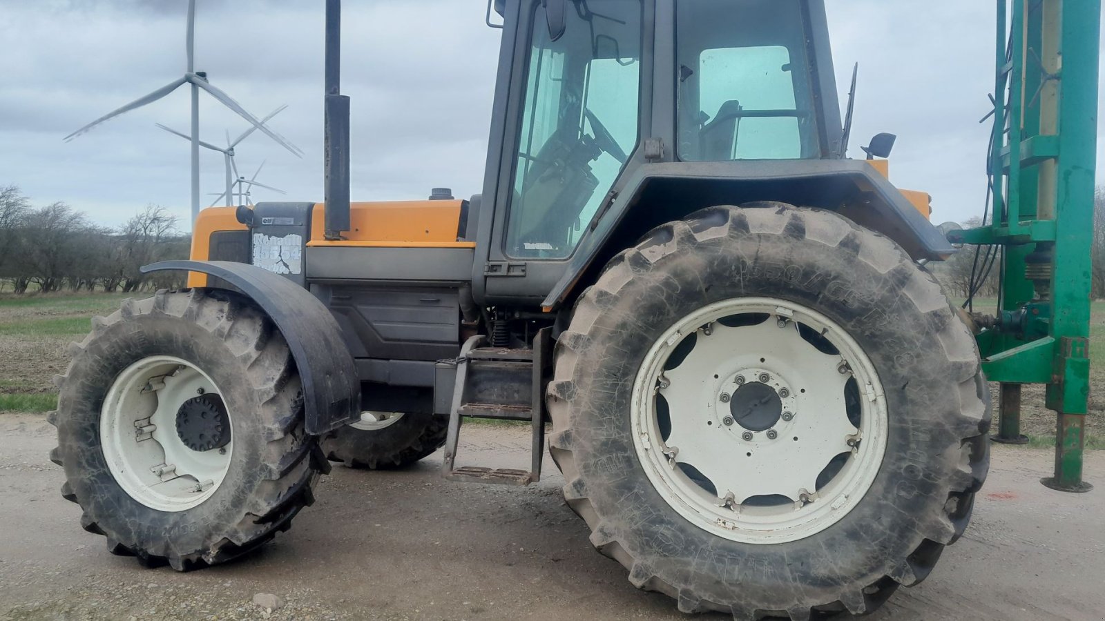 Traktor des Typs Renault 155-54 TX  155-54 TX, Gebrauchtmaschine in Skive (Bild 5)