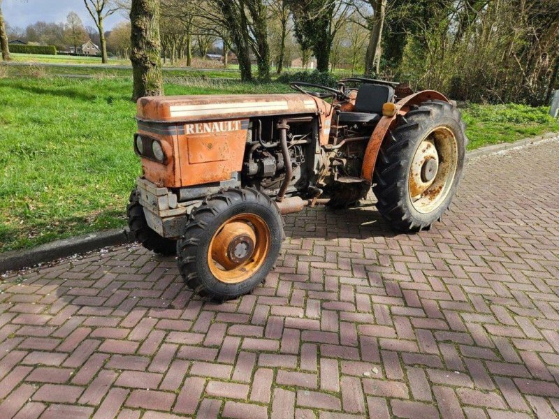 Traktor от тип Renault 480, Gebrauchtmaschine в Antwerpen (Снимка 1)