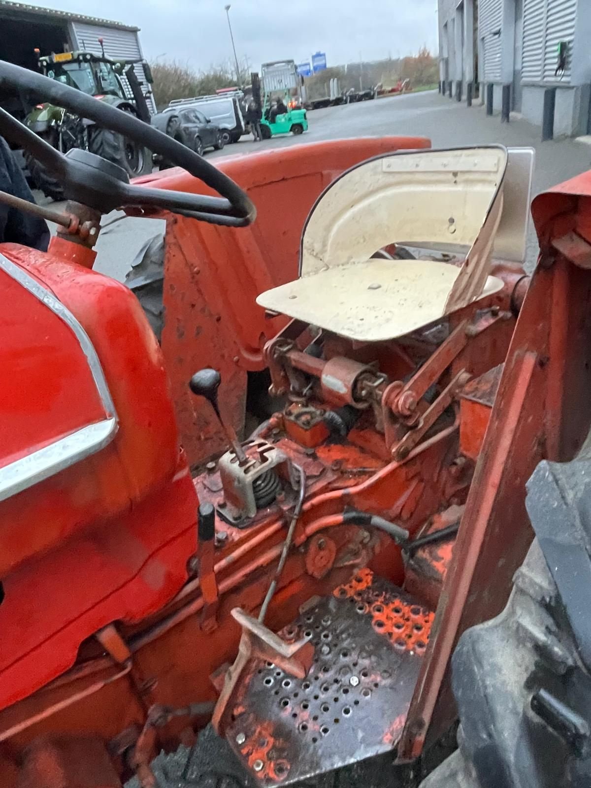 Traktor des Typs Renault 55, Gebrauchtmaschine in Roermond (Bild 9)