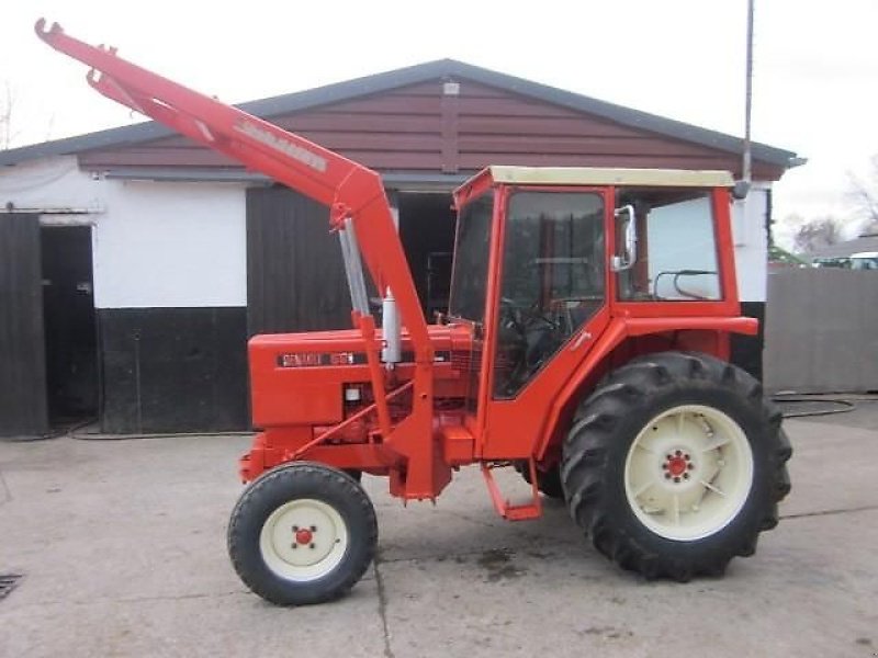 Traktor typu Renault 551, Gebrauchtmaschine w Ziegenhagen (Zdjęcie 1)