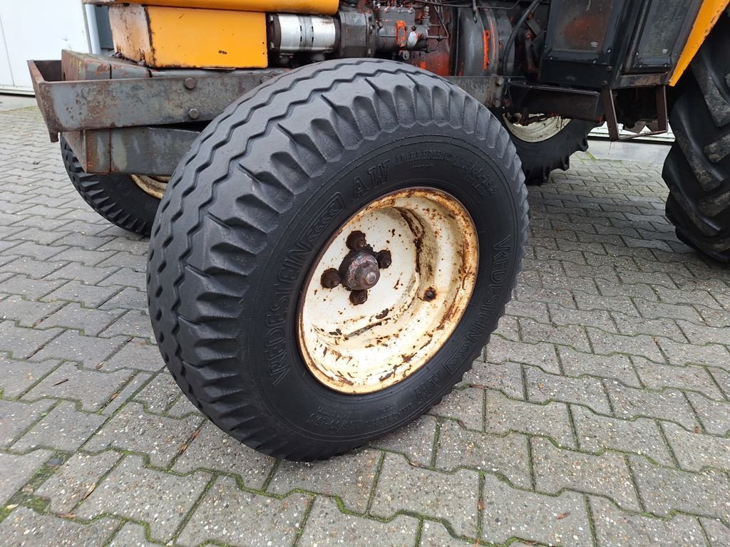 Traktor typu Renault 551, Gebrauchtmaschine v MARIENHEEM (Obrázok 4)