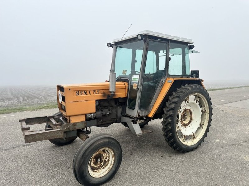 Traktor des Typs Renault 551S, Gebrauchtmaschine in Callantsoog