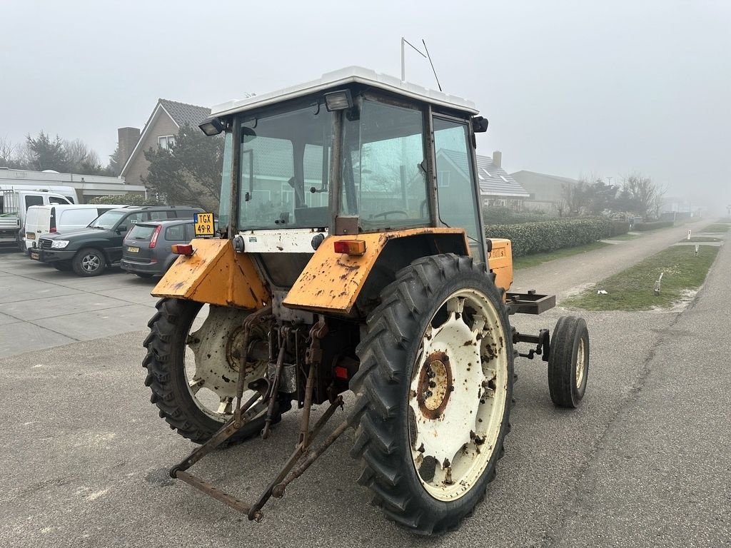 Traktor van het type Renault 551S, Gebrauchtmaschine in Callantsoog (Foto 11)