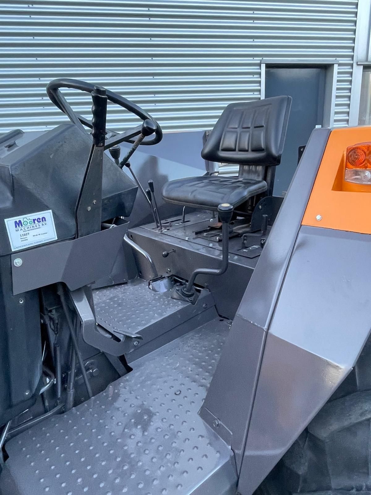 Traktor типа Renault 65-32 ME tractor, Gebrauchtmaschine в Roermond (Фотография 9)