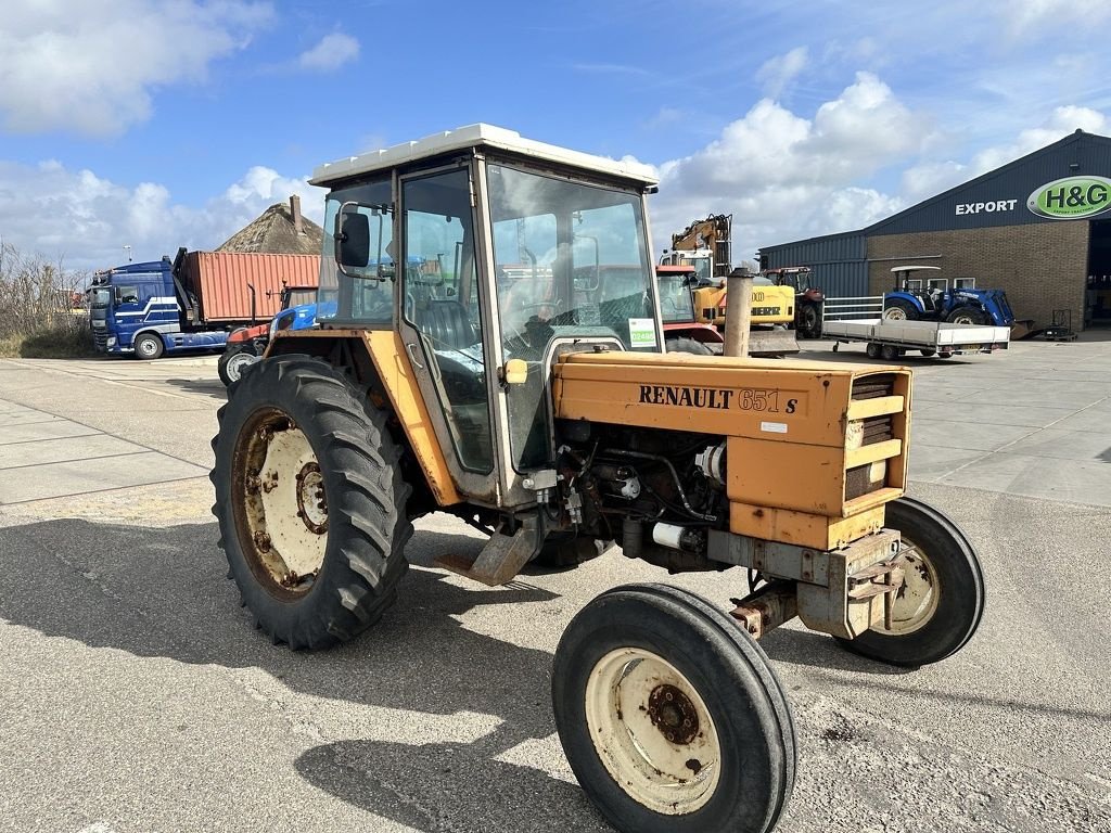 Traktor van het type Renault 651S, Gebrauchtmaschine in Callantsoog (Foto 3)