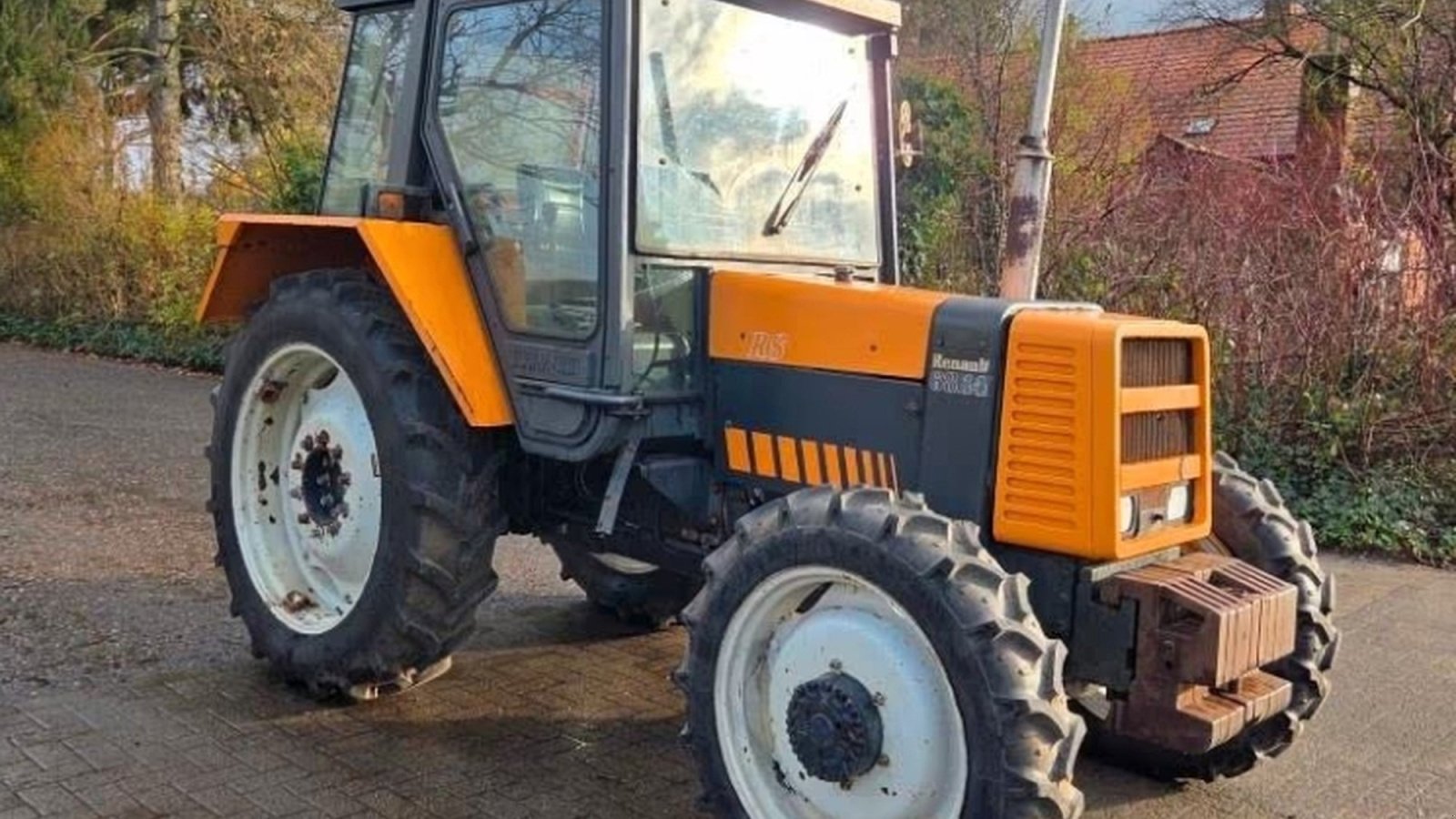 Traktor del tipo Renault 68-14, Gebrauchtmaschine en Marburg (Imagen 1)