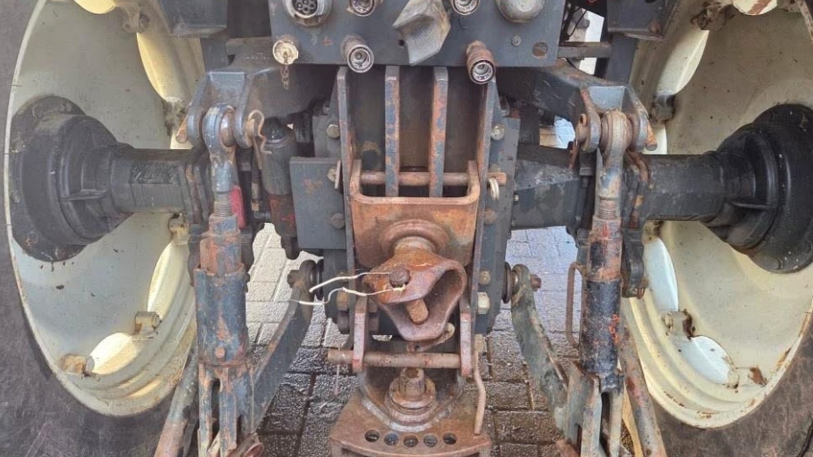 Traktor del tipo Renault 68-14, Gebrauchtmaschine en Marburg (Imagen 2)
