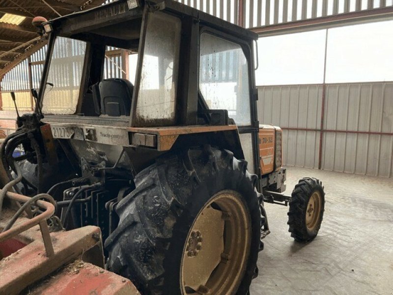 Traktor typu Renault 70-32 PS, Gebrauchtmaschine v Charnay-lès-macon (Obrázek 3)