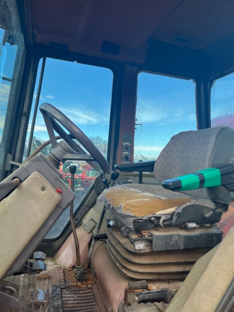 Traktor des Typs Renault 75 14 TS, Gebrauchtmaschine in VERNOUX EN VIVARAIS (Bild 3)