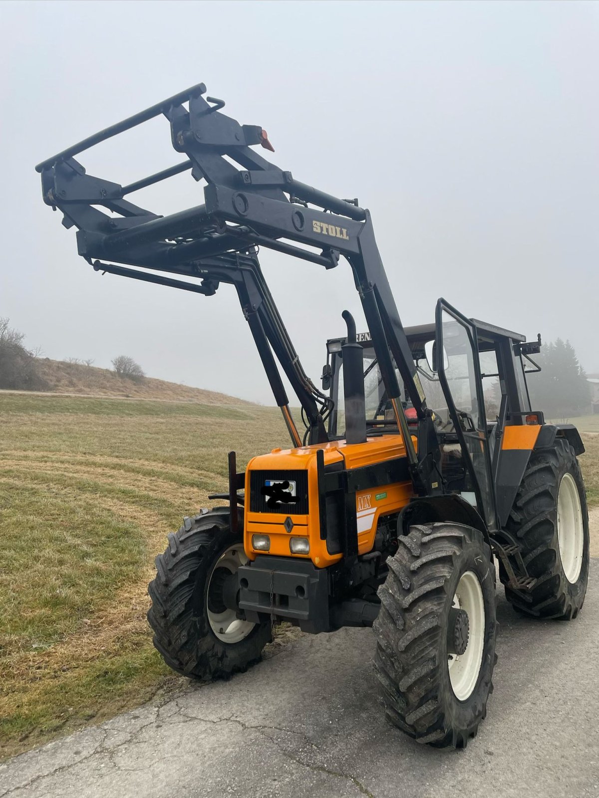 Traktor типа Renault 75-34 MX, Gebrauchtmaschine в Langenenslingen (Фотография 1)