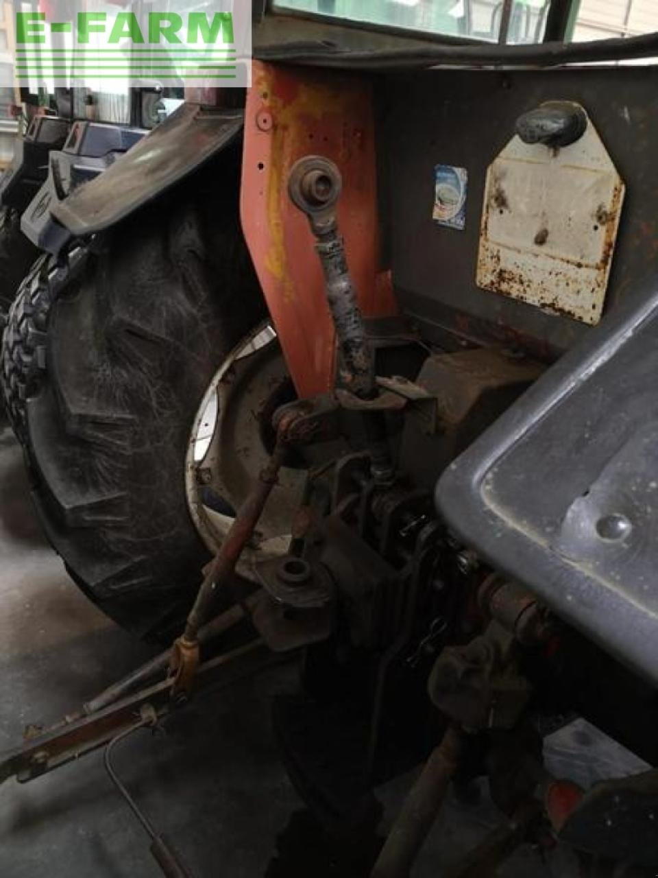 Traktor tip Renault 751-4 allrad, Gebrauchtmaschine in Steffenberg (Poză 4)