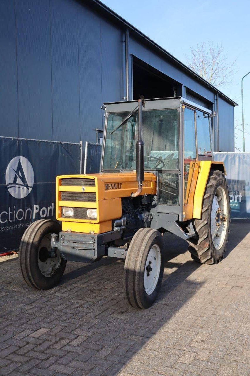 Traktor Türe ait Renault 751, Gebrauchtmaschine içinde Antwerpen (resim 10)