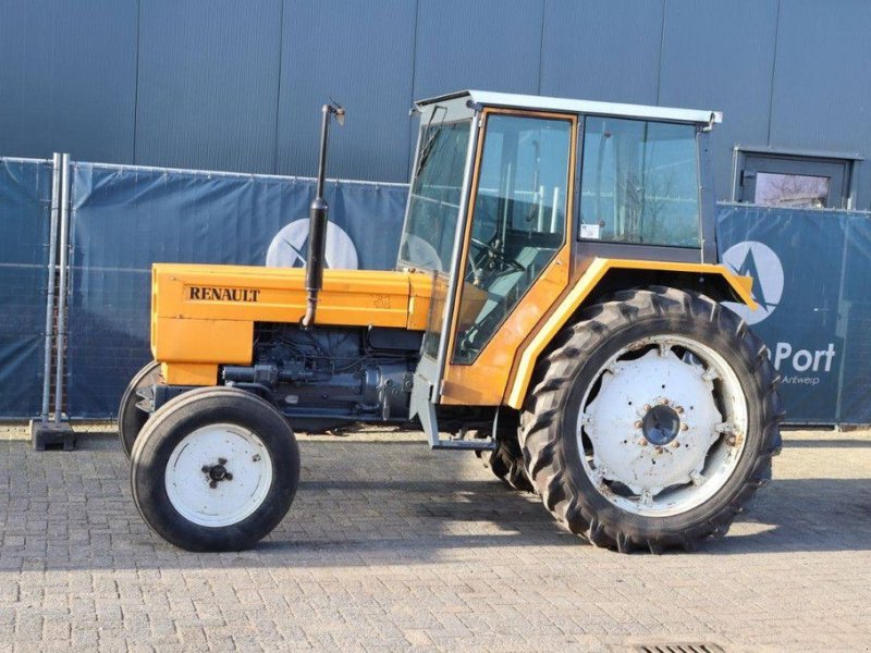 Traktor Türe ait Renault 751, Gebrauchtmaschine içinde Antwerpen (resim 1)