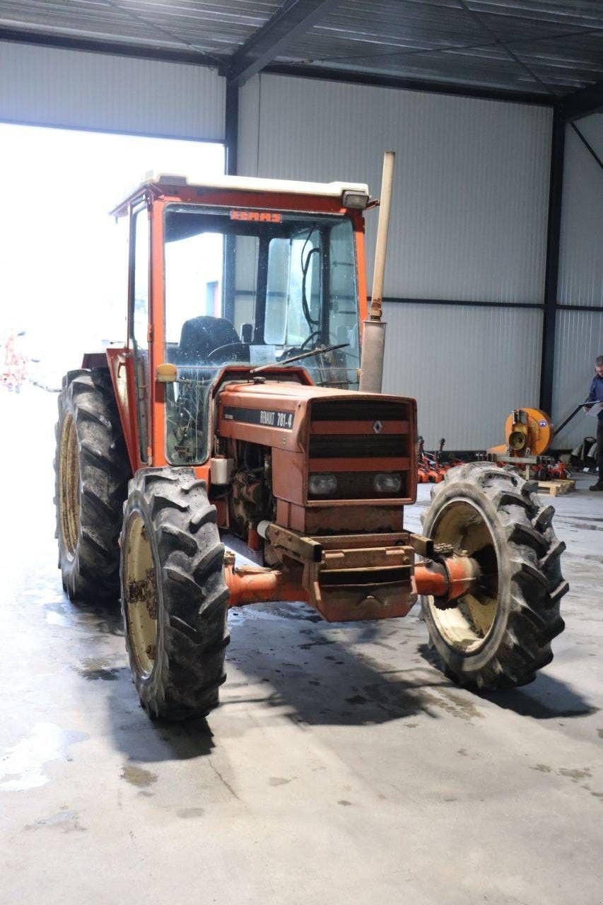Traktor tipa Renault 781-4, Gebrauchtmaschine u Antwerpen (Slika 8)