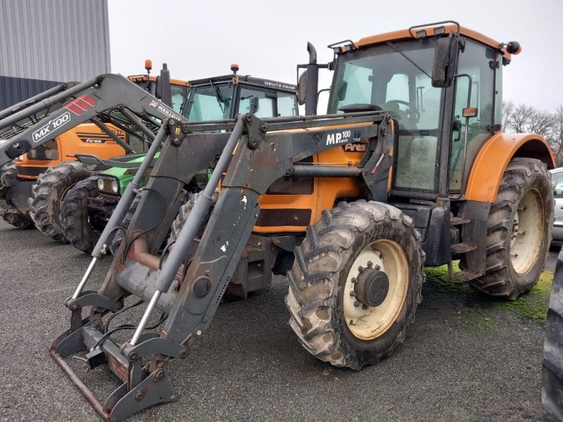 Traktor typu Renault Arès 696 RZ, Gebrauchtmaschine v BRECE (Obrázek 1)