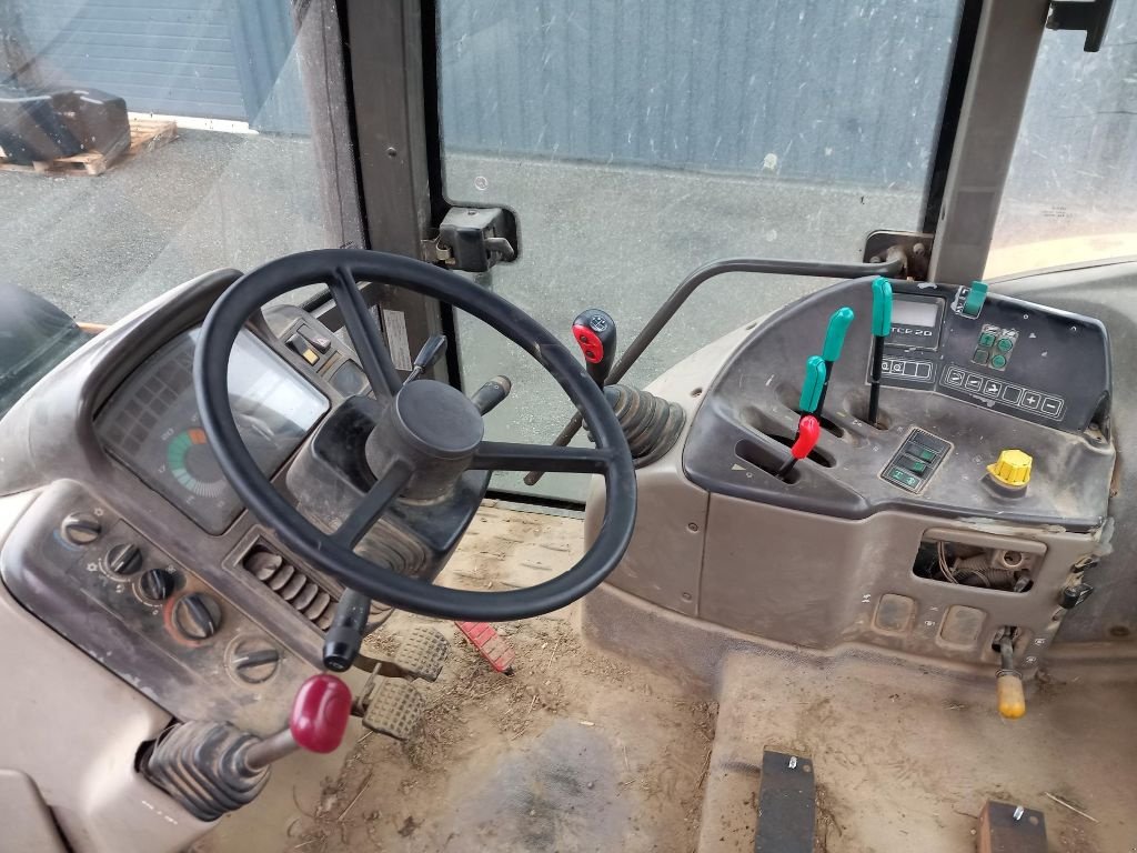 Traktor typu Renault Arès 725 RZ, Gebrauchtmaschine v BRECE (Obrázek 7)