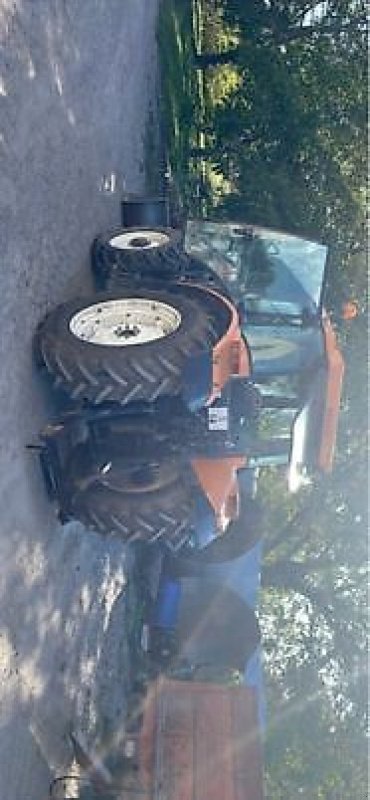 Traktor типа Renault ARES 550 RZ, Gebrauchtmaschine в Sainte-Croix-en-Plaine (Фотография 3)