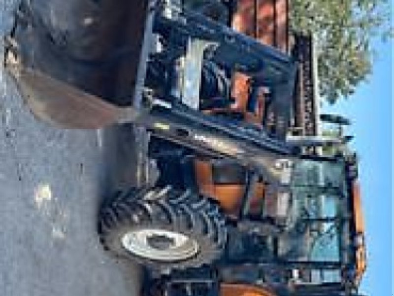 Traktor des Typs Renault ARES 550 RZ, Gebrauchtmaschine in Sainte-Croix-en-Plaine (Bild 1)