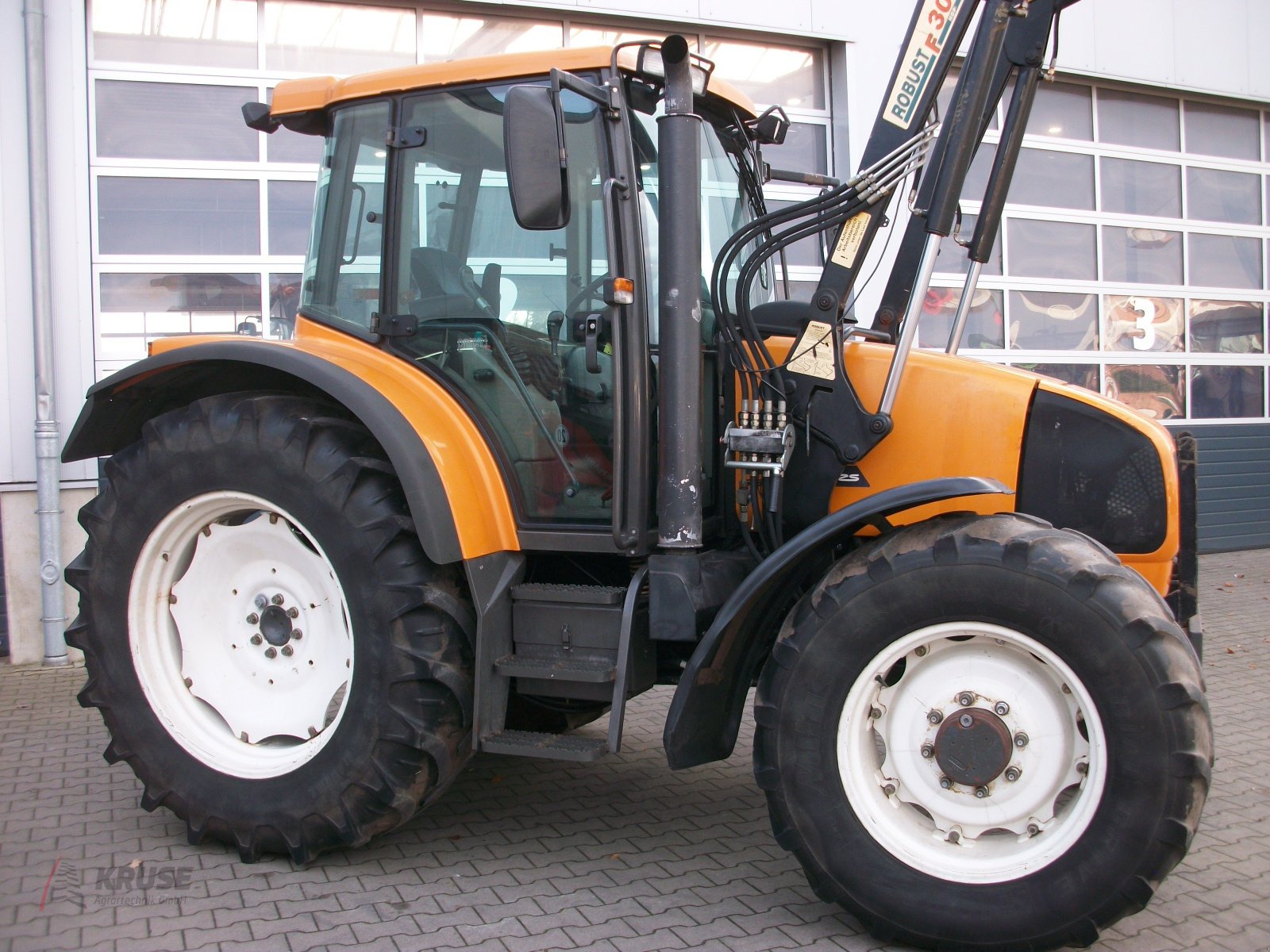 Traktor типа Renault Ares 550 RZ, Gebrauchtmaschine в Fürstenau (Фотография 8)