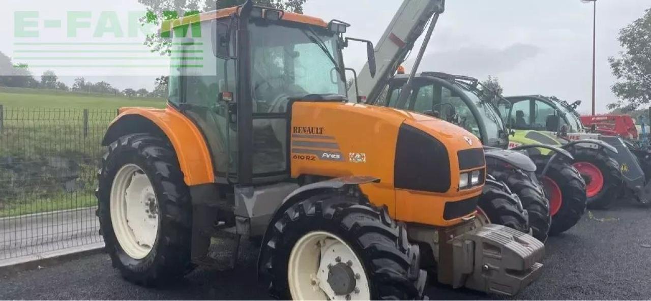 Traktor типа Renault ares 610 rz, Gebrauchtmaschine в SAINTE-GENEVIÈVE-SUR-ARGENCE (Фотография 1)
