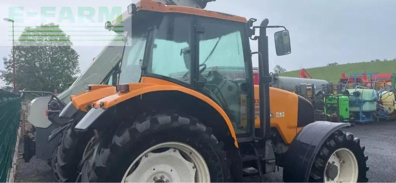 Traktor типа Renault ares 610 rz, Gebrauchtmaschine в SAINTE-GENEVIÈVE-SUR-ARGENCE (Фотография 3)