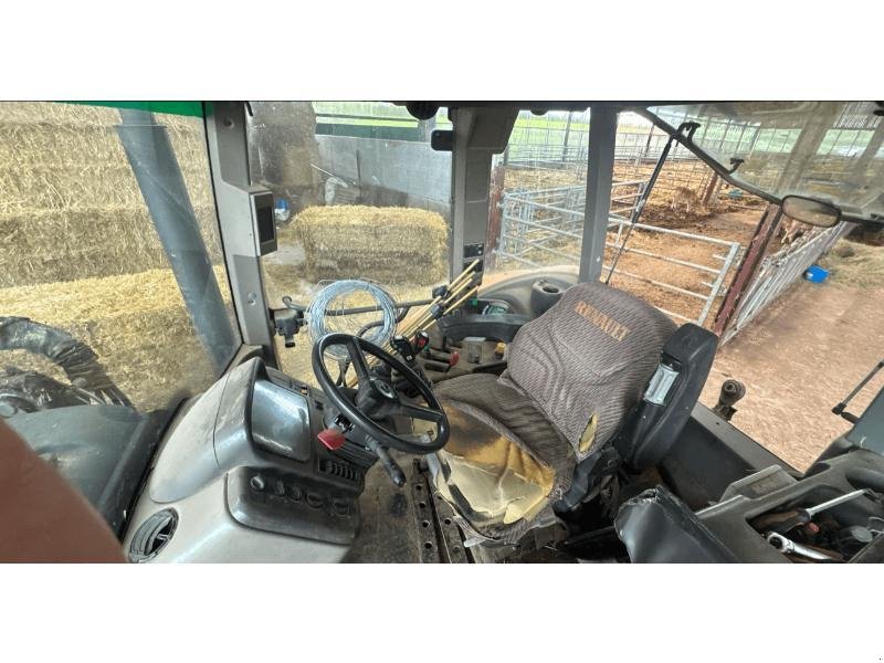 Traktor des Typs Renault ARES 616 RZ, Gebrauchtmaschine in Wargnies Le Grand (Bild 5)