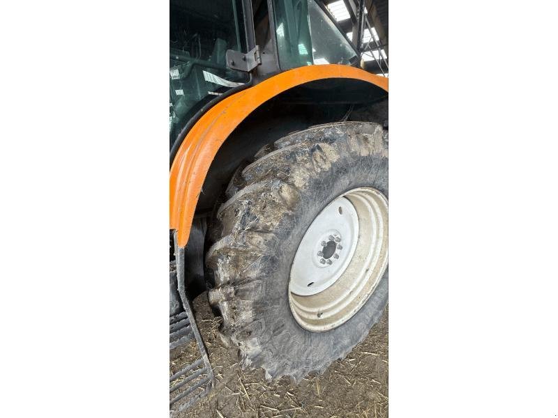 Traktor des Typs Renault ARES 616 RZ, Gebrauchtmaschine in Wargnies Le Grand (Bild 7)