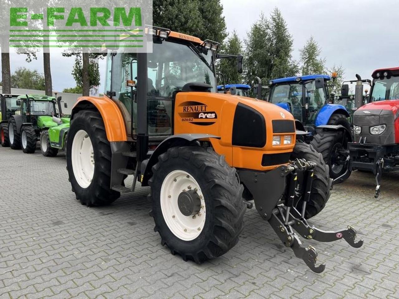 Traktor of the type Renault ares 626 rz, Gebrauchtmaschine in DAMAS?AWEK (Picture 3)